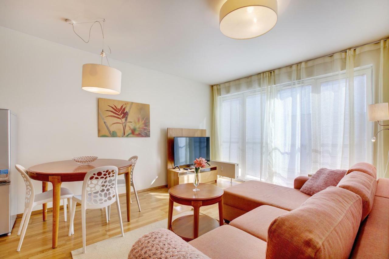 Solar Apartments - Liberty Square Таллин Экстерьер фото